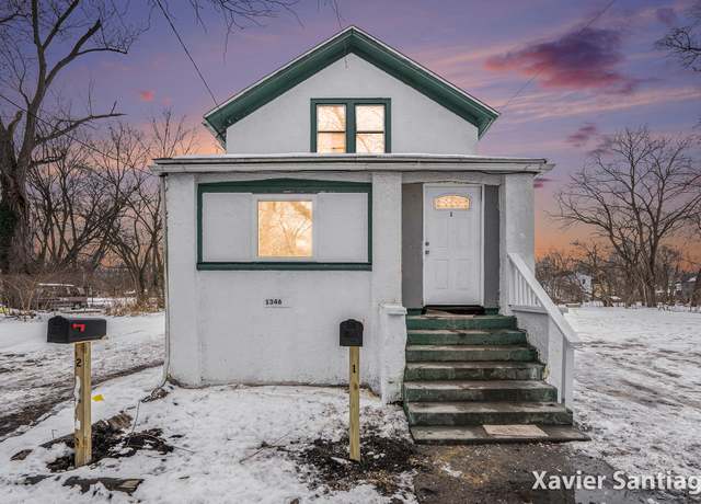 Property at 1346 N Rose St, Kalamazoo, MI 49007, 4 beds