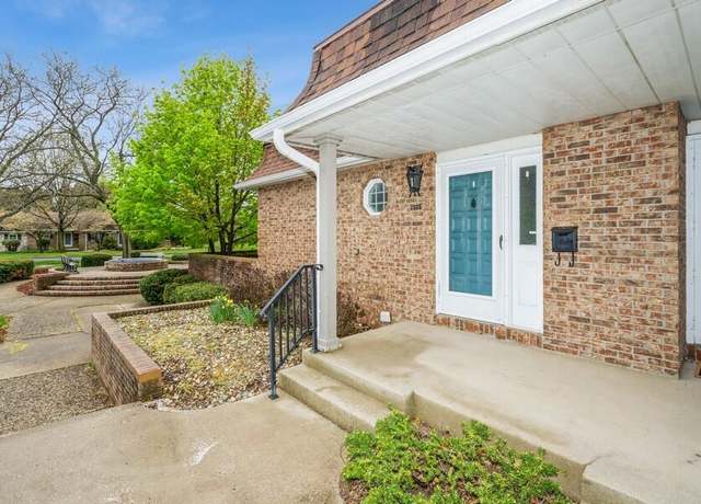 Property at 2506 Dover Ln, St Joseph, MI 49085, 2 beds, 2 baths