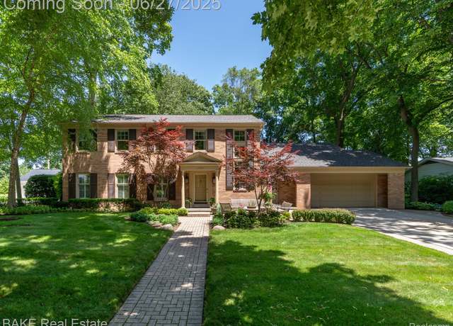Property at 1350 Woodland Pl, Plymouth, MI 48170, 5 beds, 3.5 baths