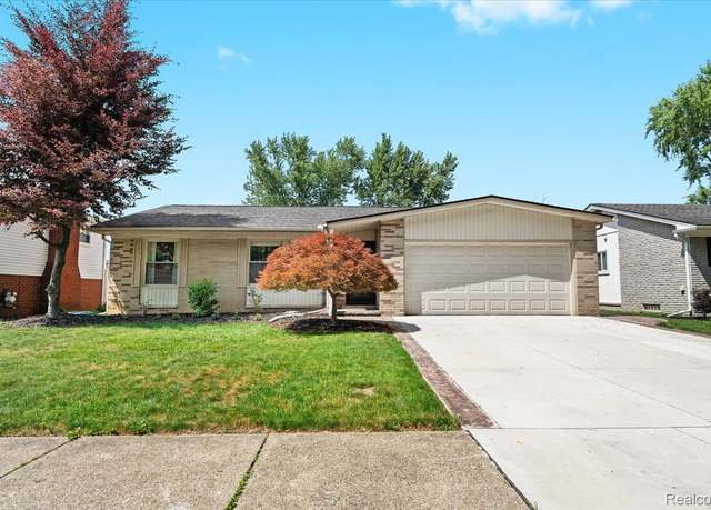 Property at 36056 Jamison St, Livonia, MI 48154, 3 beds, 1.5 baths