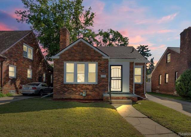 Property at 18458 Snowden St, Detroit, MI 48235, 3 beds, 1 bath