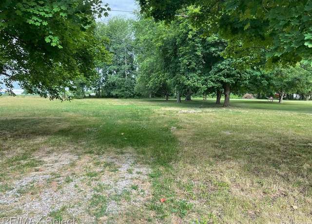 Property at 11260 Main Rd, Fenton, MI 48430