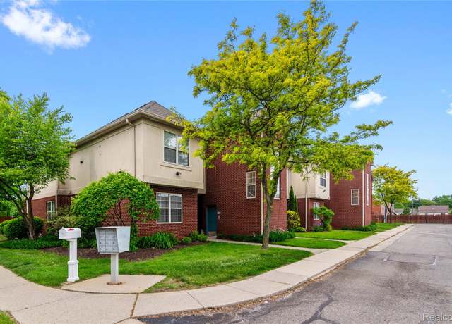 Property at 28806 5 Mile Rd, Livonia, MI 48154, 2 beds, 2 baths