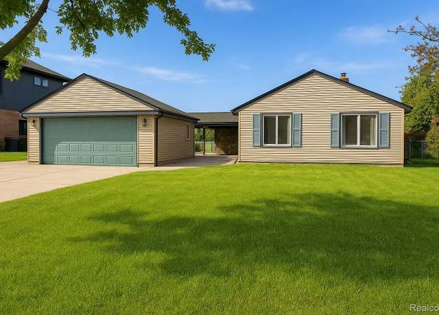 Property at 27972 Moran St, Harrison Township, MI 48045, 3 beds, 2 baths