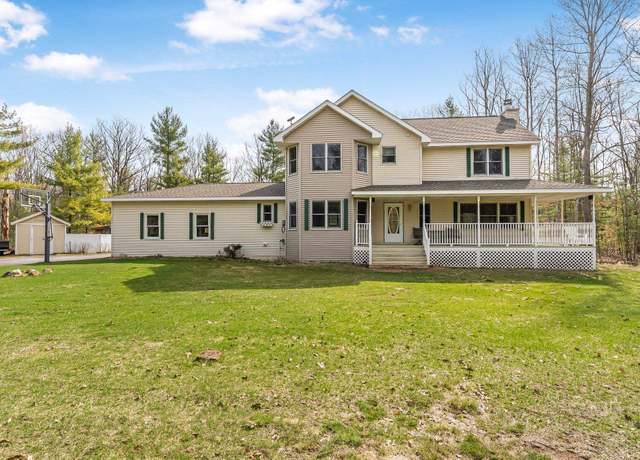 Property at 3637 Perla Rd, Kingsley, MI 49649, 4 beds, 2.5 baths