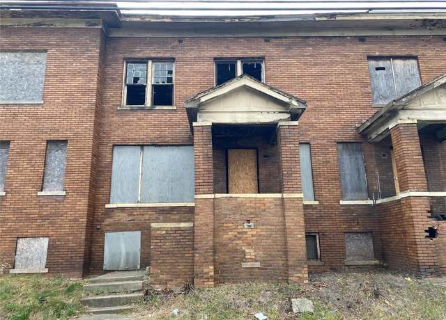 Property at 6834 Charlevoix St, Detroit, MI 48207, 3 beds, 1 bath