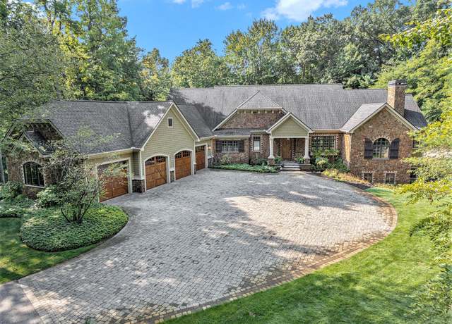 Property at 4850 Catamount Trl NE, Ada, MI 49301, 4 beds, 4.5 baths