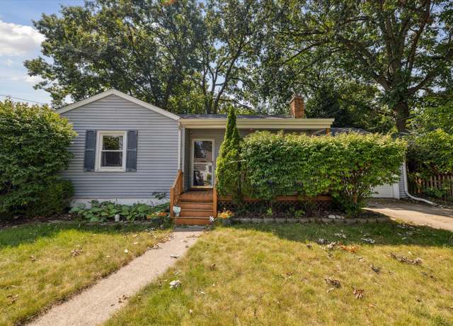 Property at 1403 W Rundle Ave, Lansing, MI 48910, 3 beds, 1 bath