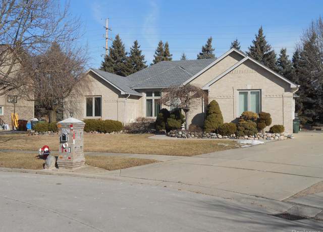 Property at 13267 Pearl Dr, Utica, MI 48315, 3 beds, 4 baths