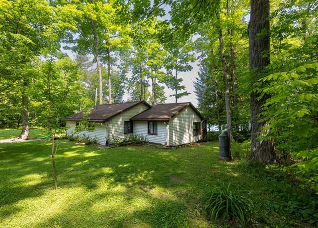 Property at 16530 Lonesome Trl, Leroy, MI 49655, 2 beds, 1 bath