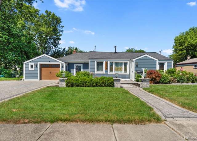 Property at 6917 Belton St, Garden City, MI 48135, 4 beds, 1.5 baths