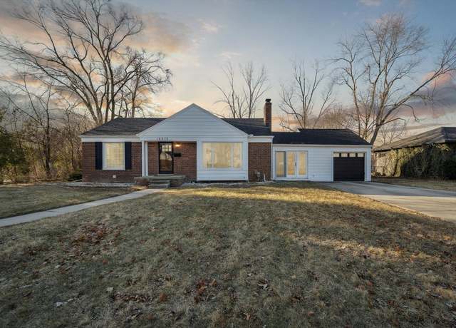 Property at 16975 W 14 Mile Rd, Beverly Hills, MI 48025, 2 beds, 2 baths