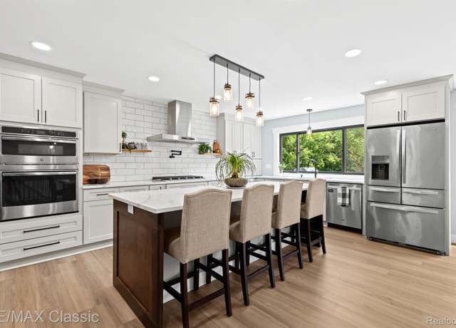 Property at 295 Whispering Pines Pnes, Milford, MI 48380, 4 beds, 4.5 baths