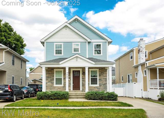 Property at 3666 Phillips Ave, Berkley, MI 48072, 3 beds, 3.5 baths