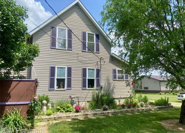 Property at 262 W Burns Line Rd, Melvin Village, MI 48454, 2 beds, 2 baths