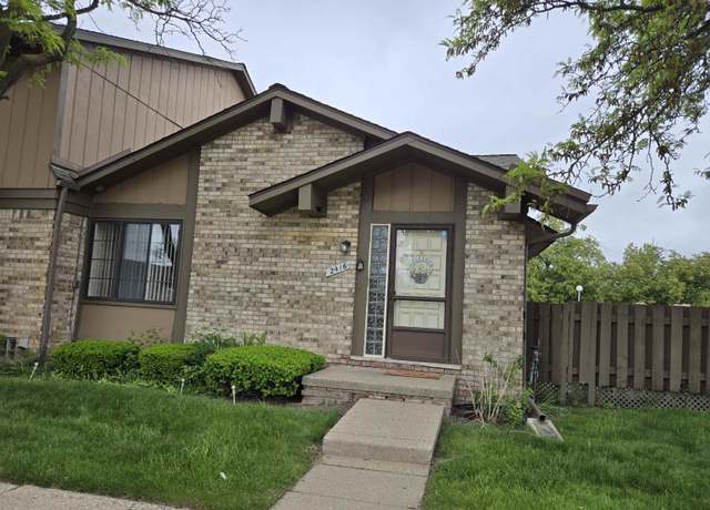 Property at 2416 Cardigan Ct, Warren, MI 48091, 2 beds, 1 bath