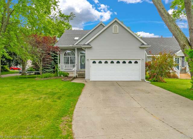 Property at 1302 Florida Ave, Port Huron, MI 48060, 3 beds, 2 baths