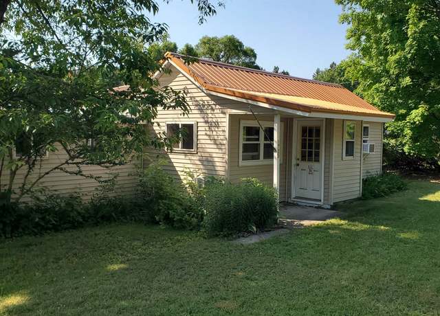 Property at 1725 County Road 633, Grawn, MI 49637, 3 beds, 1 bath