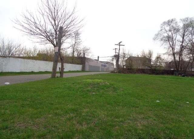 Property at 5678 Harold St, Hamtramck, MI 48212