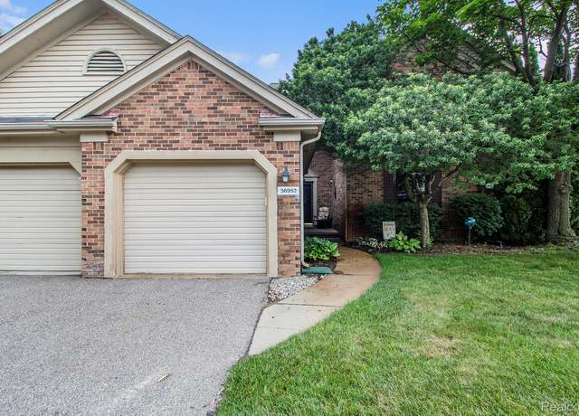 Property at 36952 Ridgedale Ct, Farmington, MI 48331, 2 beds, 2 baths