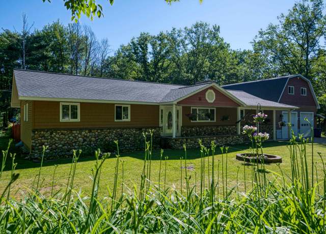 Property at 7203 Co Road 612, Kalkaska, MI 49646, 3 beds, 2 baths