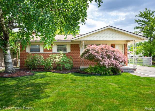 Property at 30731 Middlebury St, Westland, MI 48186, 3 beds, 2 baths
