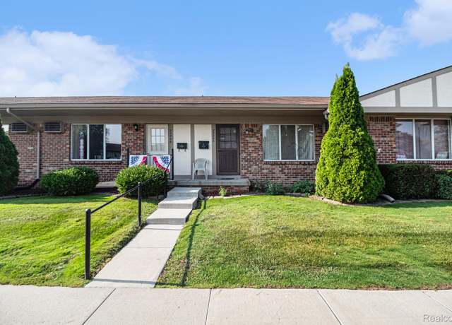 Property at 25204 Franklin Ter, South Lyon, MI 48178, 2 beds, 2 baths