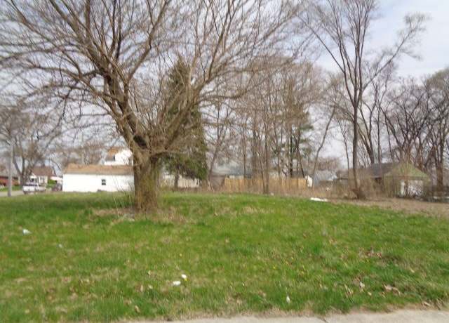 Property at 12932 Dwyer St, Hamtramck, MI 48212, 1 bath