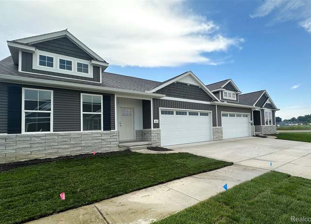 Property at 320 Mcdowell Dr, Howell, MI 48843, 3 beds, 2 baths