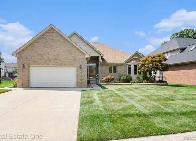 Property at 54149 Acadia Dr, Macomb Township, MI 48042, 3 beds, 3 baths