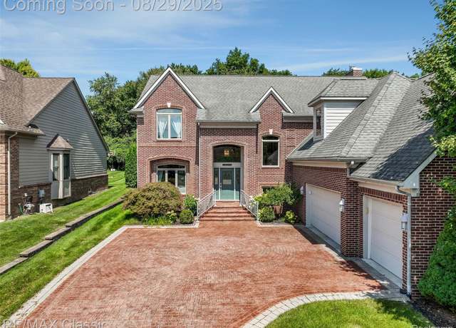 Property at 18270 Cascade Dr, Northville, MI 48168, 4 beds, 4.5 baths