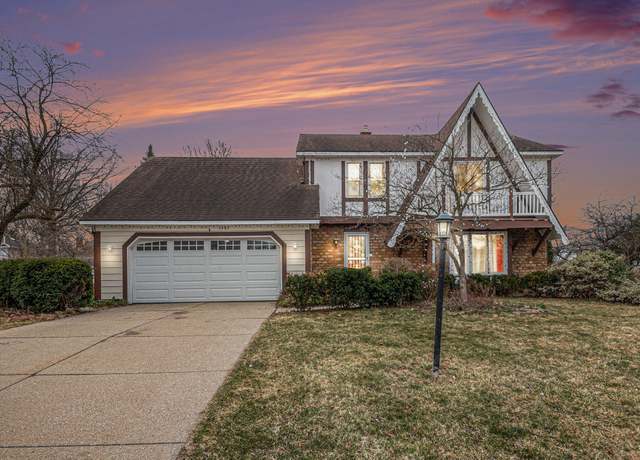 Property at 5281 Queensbury Dr SE, Kentwood, MI 49508, 4 beds, 3 baths