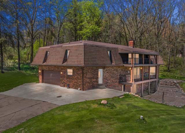 Property at 5060 Pratt Rd, Metamora, MI 48455, 5 beds, 3.5 baths