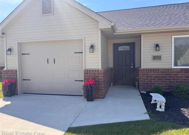 Property at 5107 Volterra Dr, Monroe, MI 48161, 2 beds, 2 baths