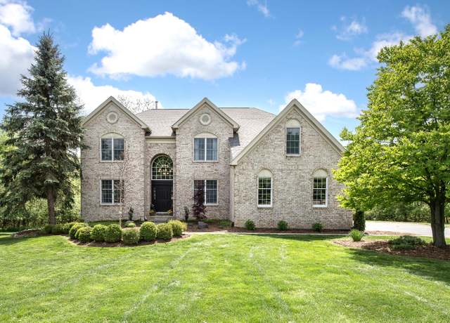 Property at 3085 Walnut Ridge Dr, Ann Arbor, MI 48103, 5 beds, 5 baths