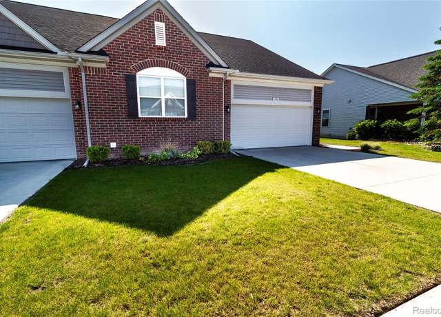 Property at 1408 Lincoln St, Lapeer, MI 48446, 2 beds, 2 baths