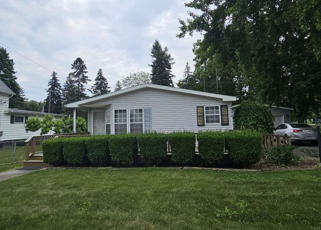 Property at 2350 Black River St, Deckerville, MI 48427, 3 beds, 2 baths