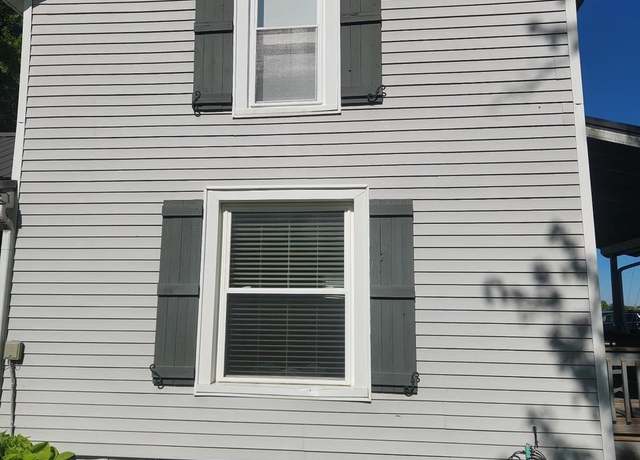 Property at 11089 Pearl St, Clayton, MI 49235, 3 beds, 1 bath