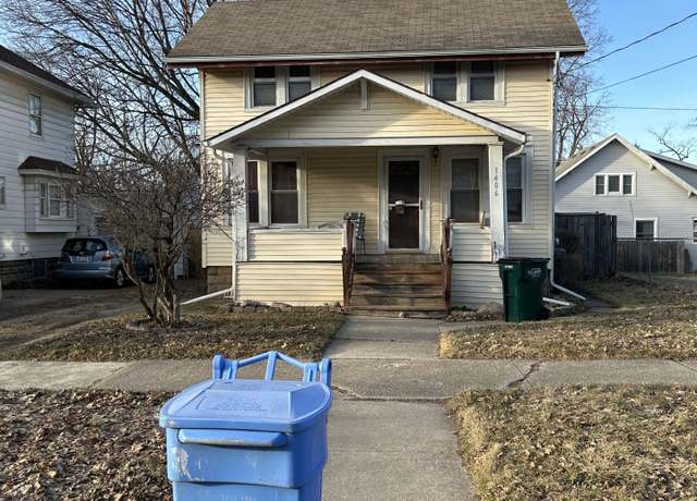 Property at 1406 W Ottawa St W, Lansing, MI 48915, 2 beds, 1 bath