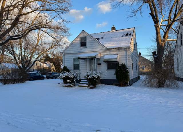 Property at 19240 Beaconsfield St, Harper Woods, MI 48225, 3 beds, 1 bath