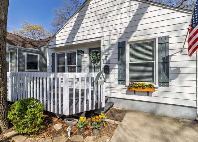 Property at 2918 N Main St, Royal Oak, MI 48073, 3 beds, 2 baths