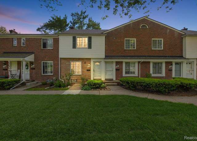 Property at 22865 Lakeshore Dr, St Clair Shores, MI 48080, 2 beds, 1 bath