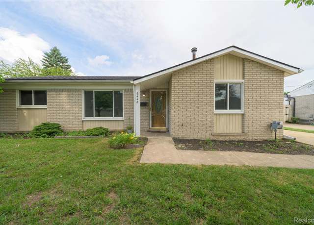Property at 6448 Hunter Ct, Westland, MI 48185, 3 beds, 1 bath