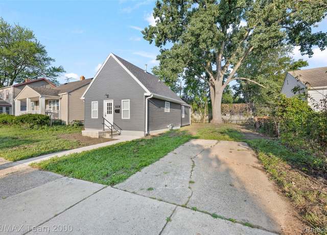 Property at 3041 Goodrich St, Ferndale, MI 48220, 3 beds, 1 bath