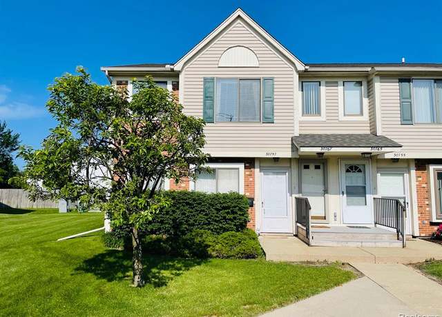 Condos For Sale In Roseville Mi