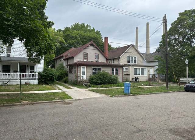 Property at 1606 Coleman Ave, Lansing, MI 48910, 5 beds, 5 baths