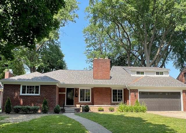 Property at 274 Lothrop Rd, Grosse Pointe Farms, MI 48236, 4 beds, 3.5 baths