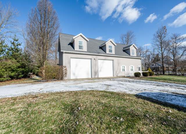 Property at 5520 Paw Paw Lake Rd, Coloma, MI 49038, 1 bed, 1 bath