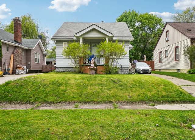 Property at 933 Cameron Ave, Pontiac, MI 48340, 3 beds, 1 bath