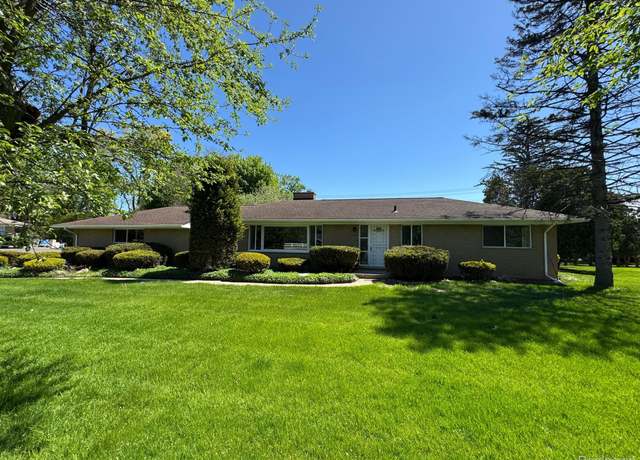 Property at 28670 Inkster Rd, Southfield, MI 48034, 3 beds, 1.5 baths